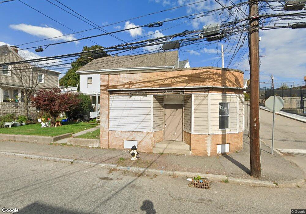 109 Charles St unit 111, Waltham, MA 02453 - photo 1