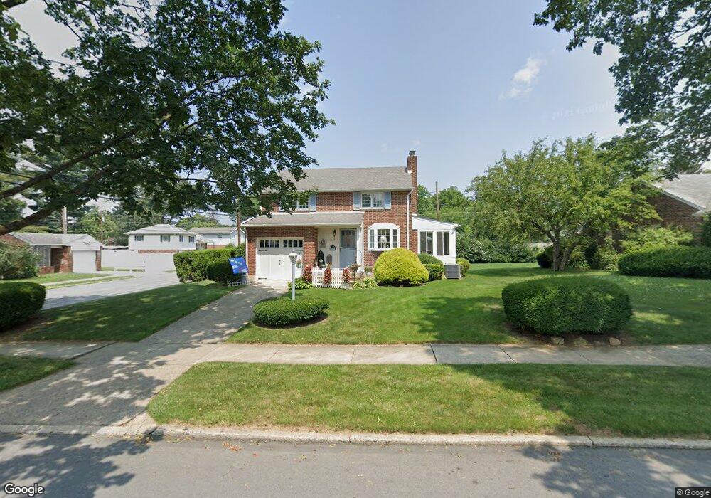 2221 W Livingston St unit 2225, Allentown, PA 18104 - photo 1