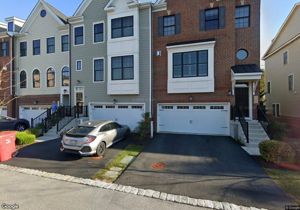 28 Parkview Cir, Wayne, PA 19087 - photo 1