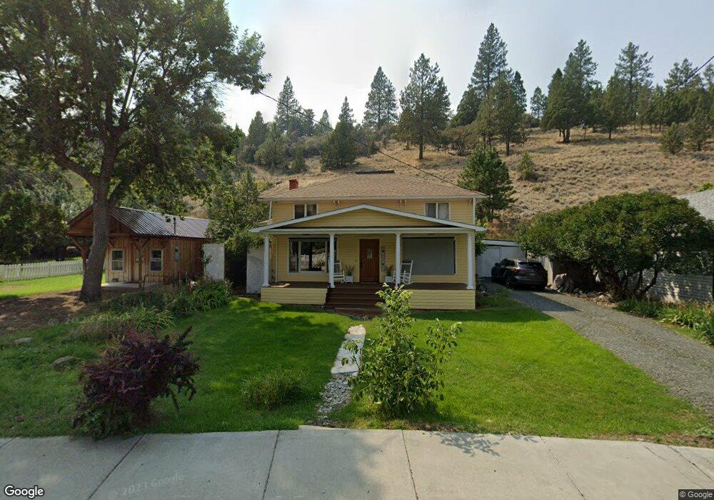208 S Humbolt St, Canyon City, OR 97820 - photo 1