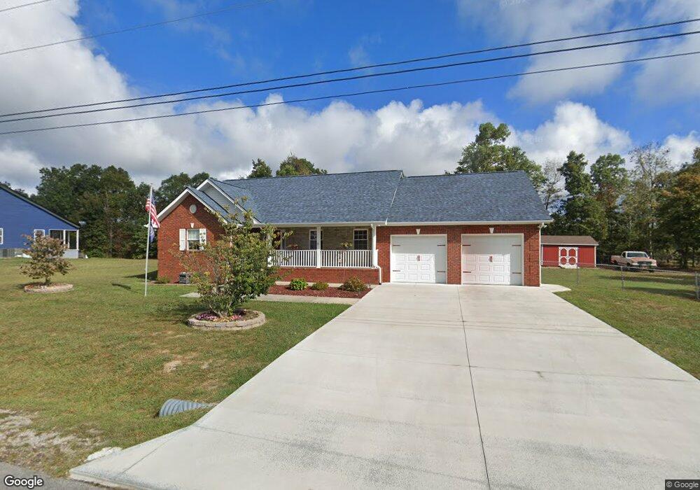 604 Colby Cir, Crossville, TN 38571 - photo 1