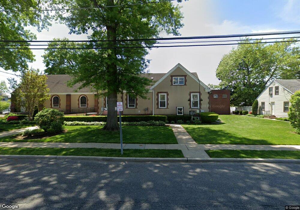 619 Fenworth Blvd, Franklin Square, NY 11010 - photo 1