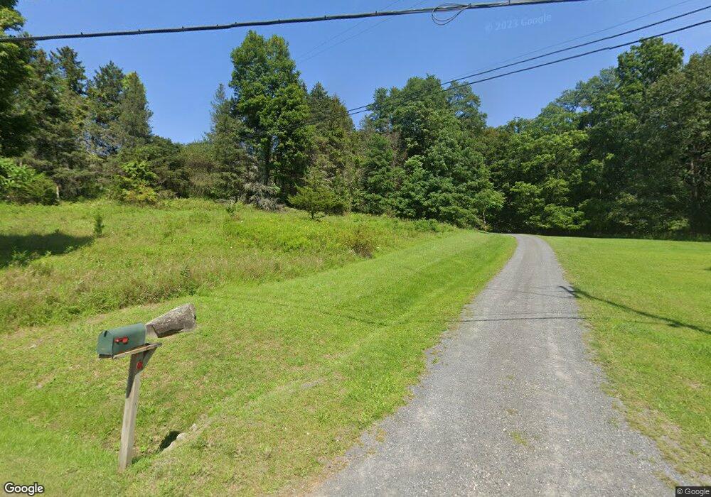 914 Jackson Corners Rd, Red Hook, NY 12571 - photo 1