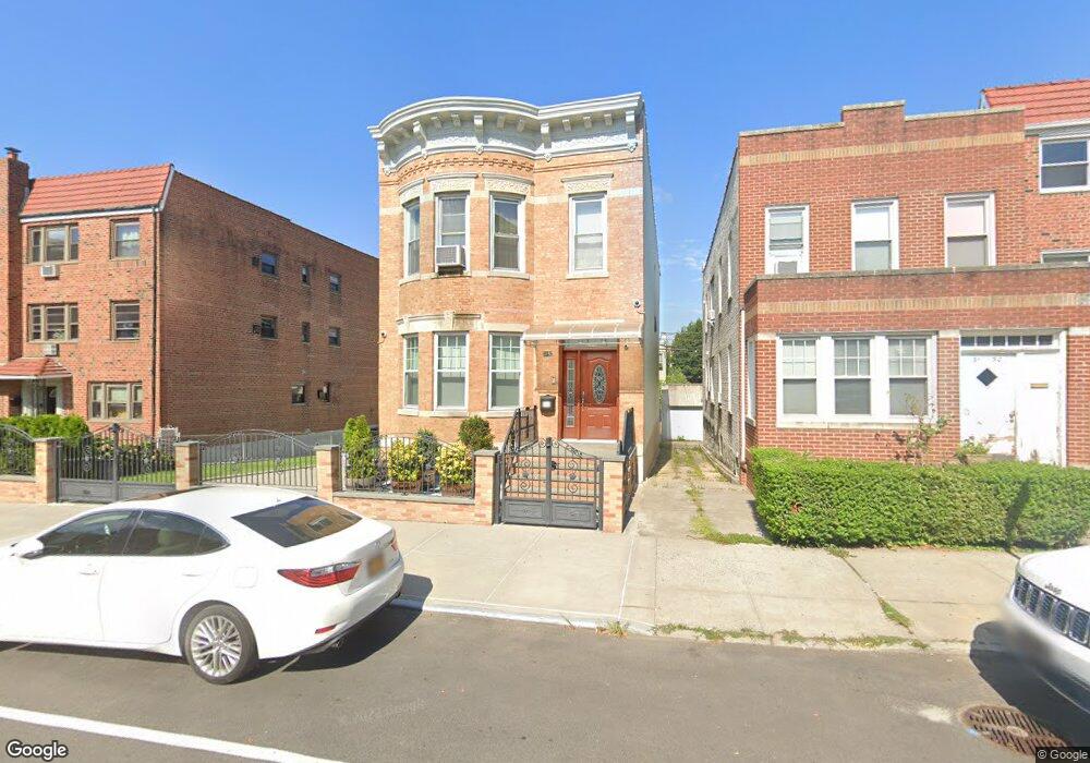 3152 44th St, Astoria, NY 11103 - photo 1