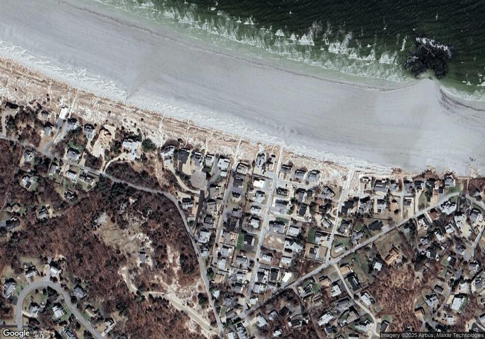 19 Bayle Ln, Gloucester, MA 01930 - photo 1