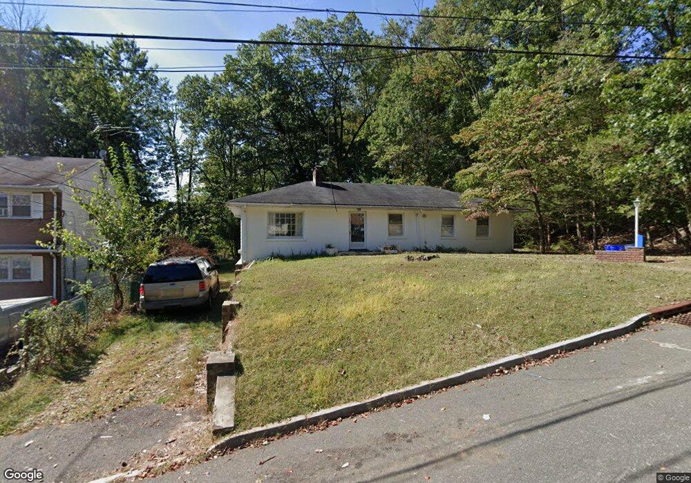 321 Jefferson Ave, North Plainfield, NJ 07060 - photo 1