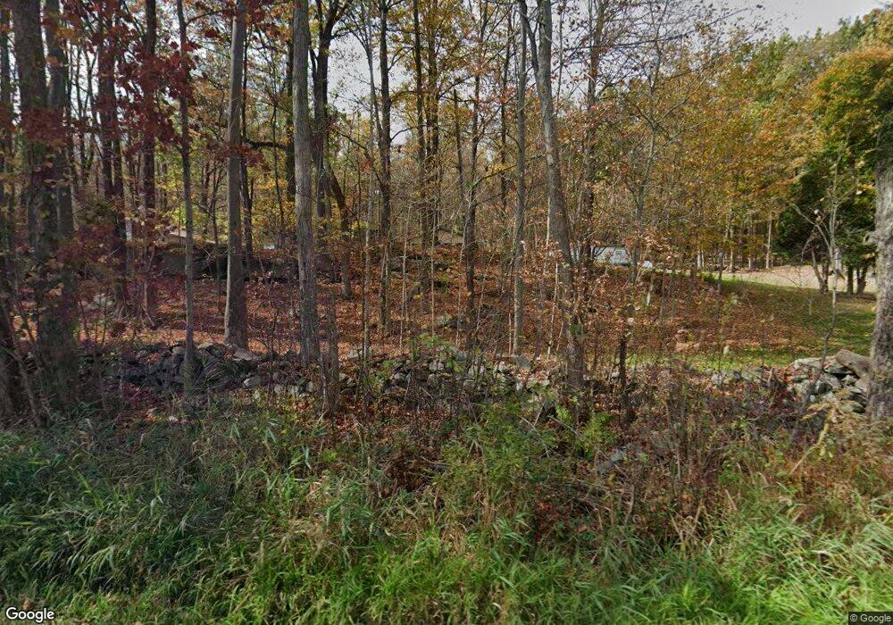 1069 Cortez Rd, Lake Ariel, PA 18436 - photo 1