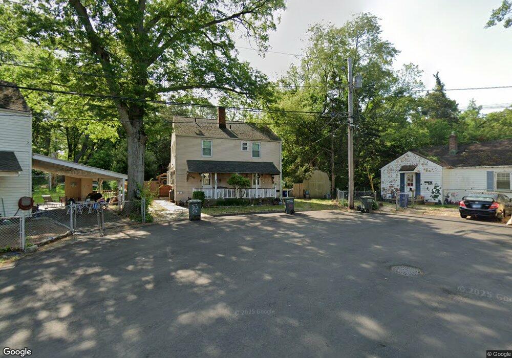 118 Dupont Place unit 120, Bridgeport, CT 06610 - photo 1