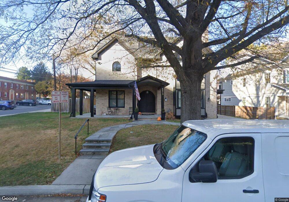 4615 Harling Ln, Bethesda, MD 20814 - photo 1