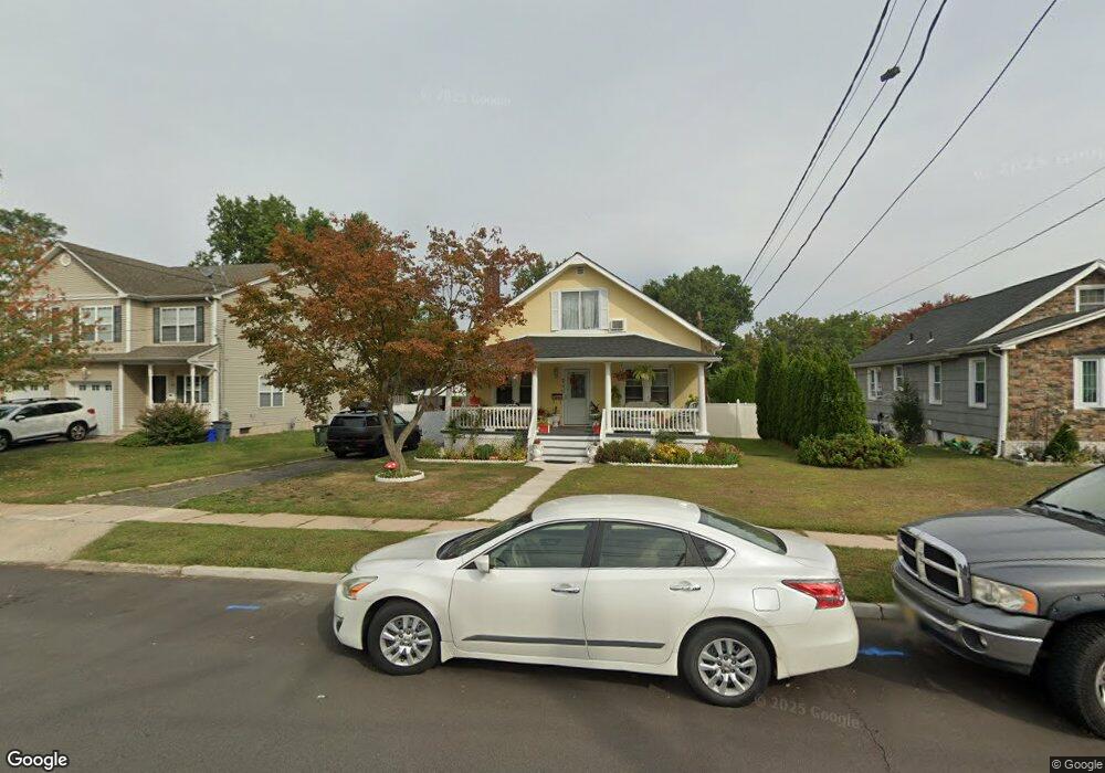 740 Center St, Dunellen, NJ 08812 - photo 1