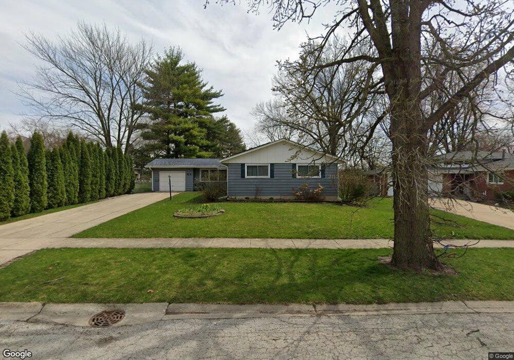 1900 Robert St, Aurora, IL 60506 - photo 1