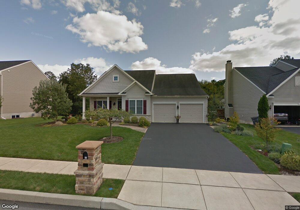 22 Bent Brook Cir, Reading, PA 19606 - photo 1