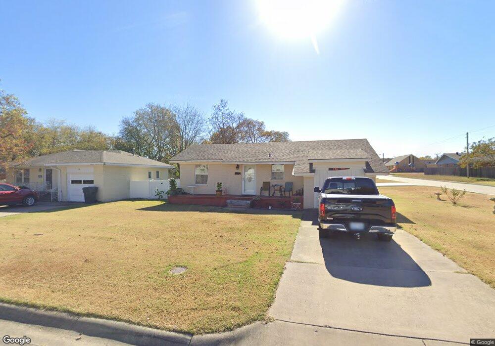 726 Davis St NW, Ardmore, OK 73401 - photo 1