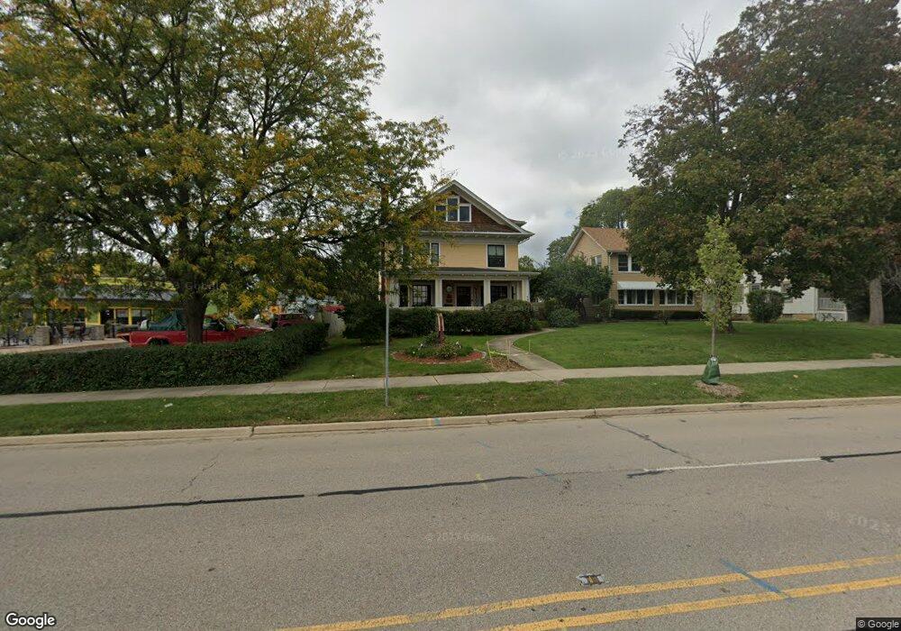 113 N Batavia Ave, Batavia, IL 60510 - photo 1