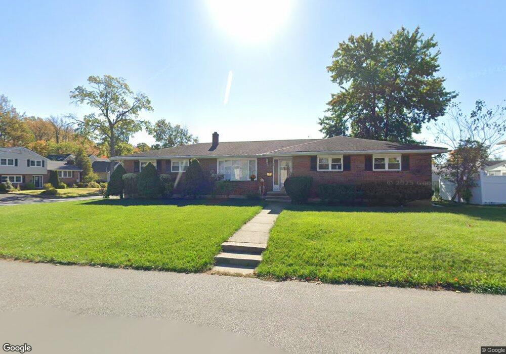 264 E Arthur Place, Iselin, NJ 08830 - photo 1