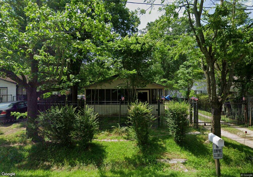 5204 Ireland St, Houston, TX 77016 - photo 1