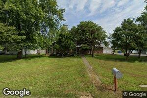 204 W Ruby St, Macon, IL 62544