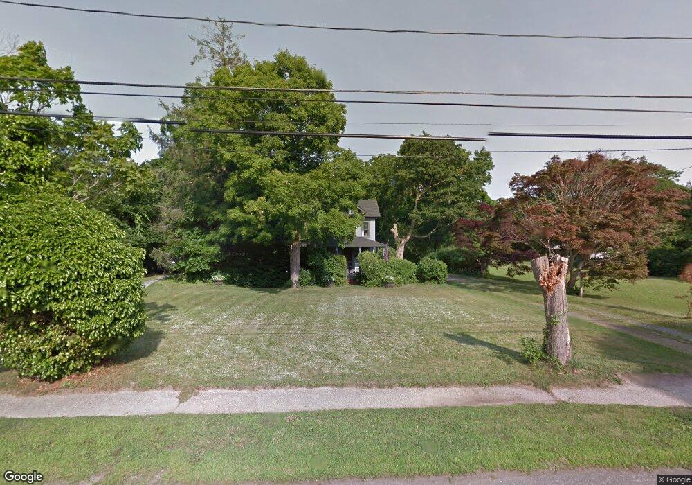 93 Oakwood Ave, Bayport, NY 11705 - photo 1