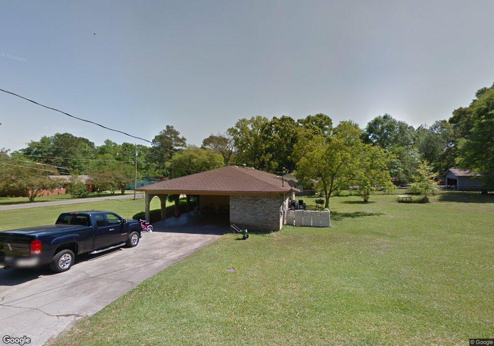 904 Tulip St, Laurel, MS 39440 - photo 1