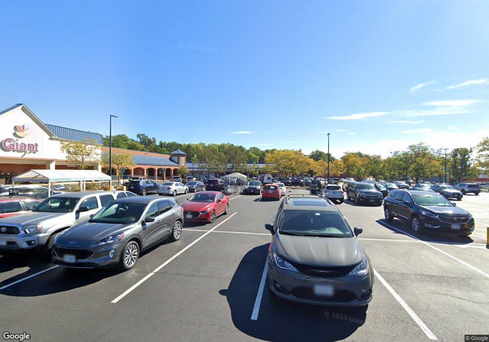 3127 Duke St, Alexandria, VA 22314 - photo 1