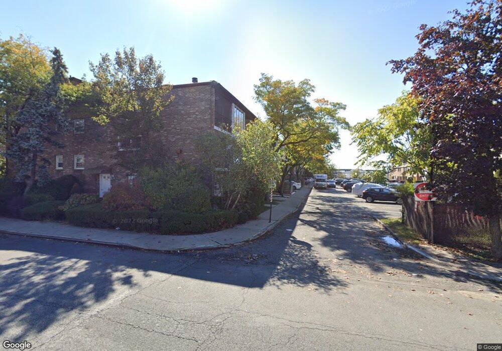 8 Racal Ct unit BG, Staten Island, NY 10314 - photo 1