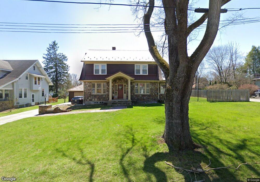 2021 Sunshine Ave, Johnstown, PA 15905 - photo 1