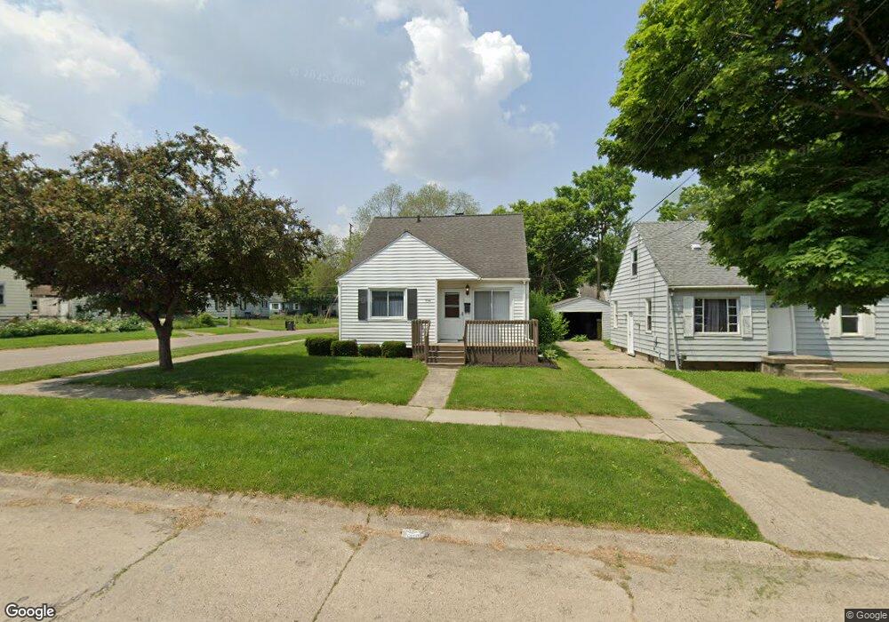 944 Johnson Ave, Flint, MI 48532 - photo 1