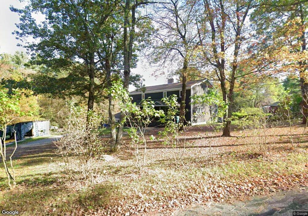 4 Cheyenne Dr, Hubbardston, MA 01452 - photo 1