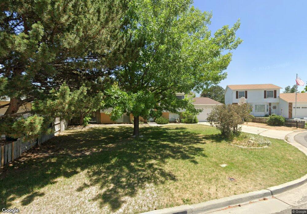 10071 Shetland Cir, South Jordan, UT 84095 - photo 1