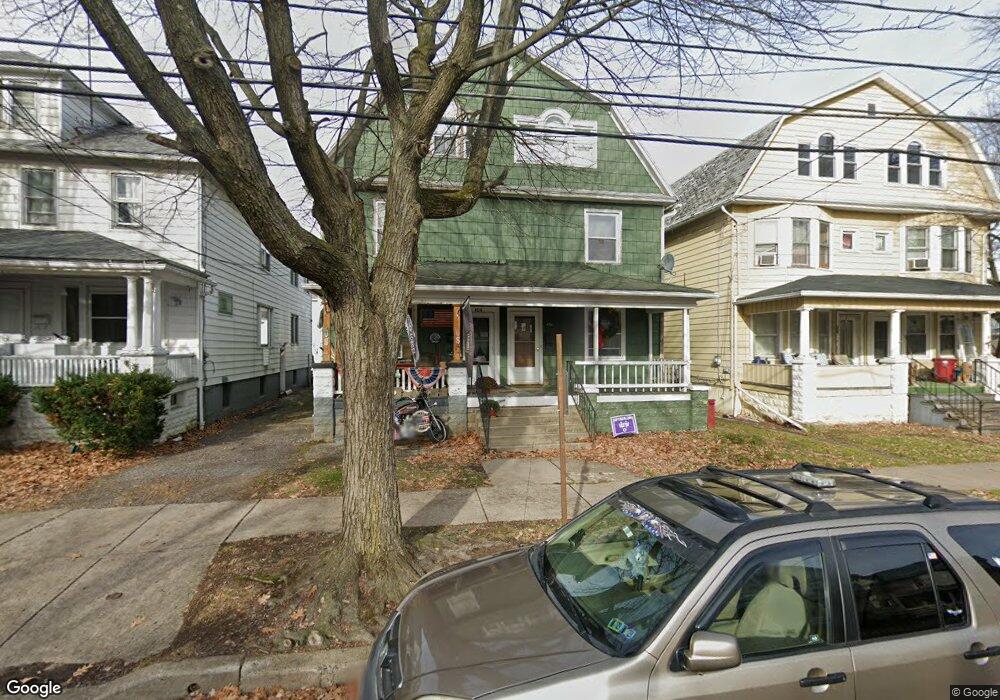 404 Chestnut Ave, Kingston, PA 18704 - photo 1