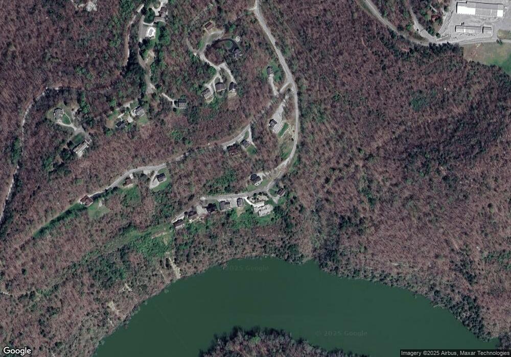 425 Majestic Dr, Burnside, KY 42519 - photo 1