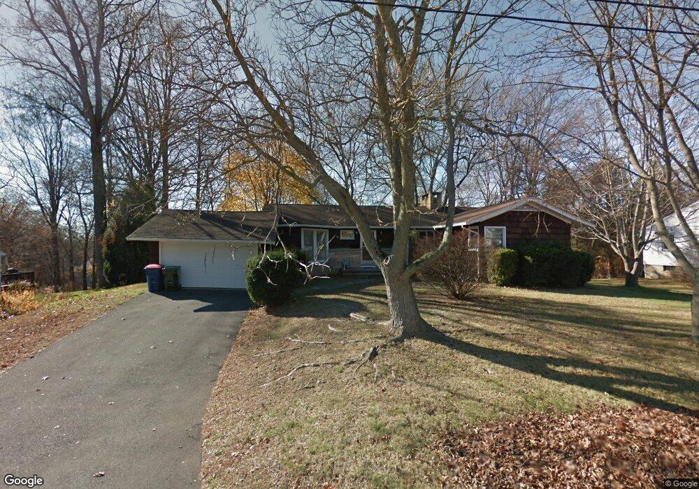 17 Rangely Dr, Trumbull, CT 06611 - photo 1