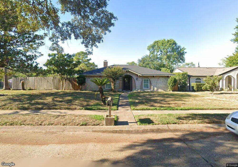 7126 Woodfern Dr, Houston, TX 77040 - photo 1