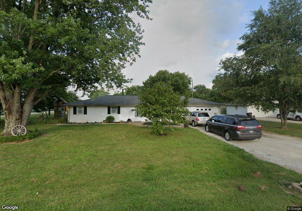 14273 S San Vincente Dr, Columbus, IN 47201 - photo 1