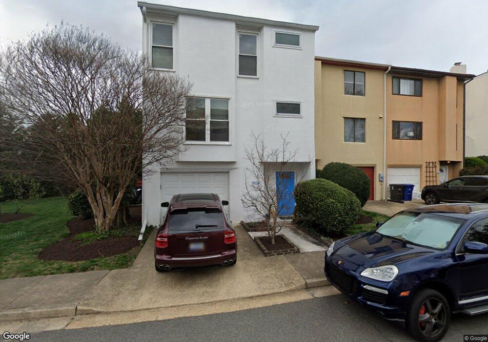 1904 N Woodley St unit 2, Arlington, VA 22207 - photo 1