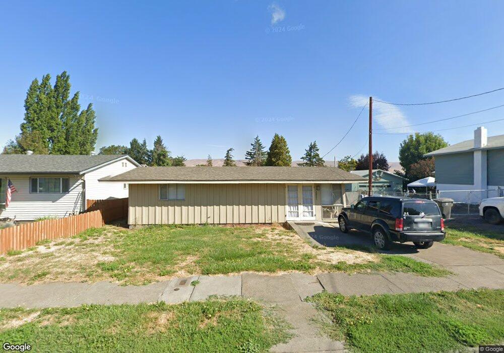 2021 E 12th St, the Dalles, OR 97058 - photo 1