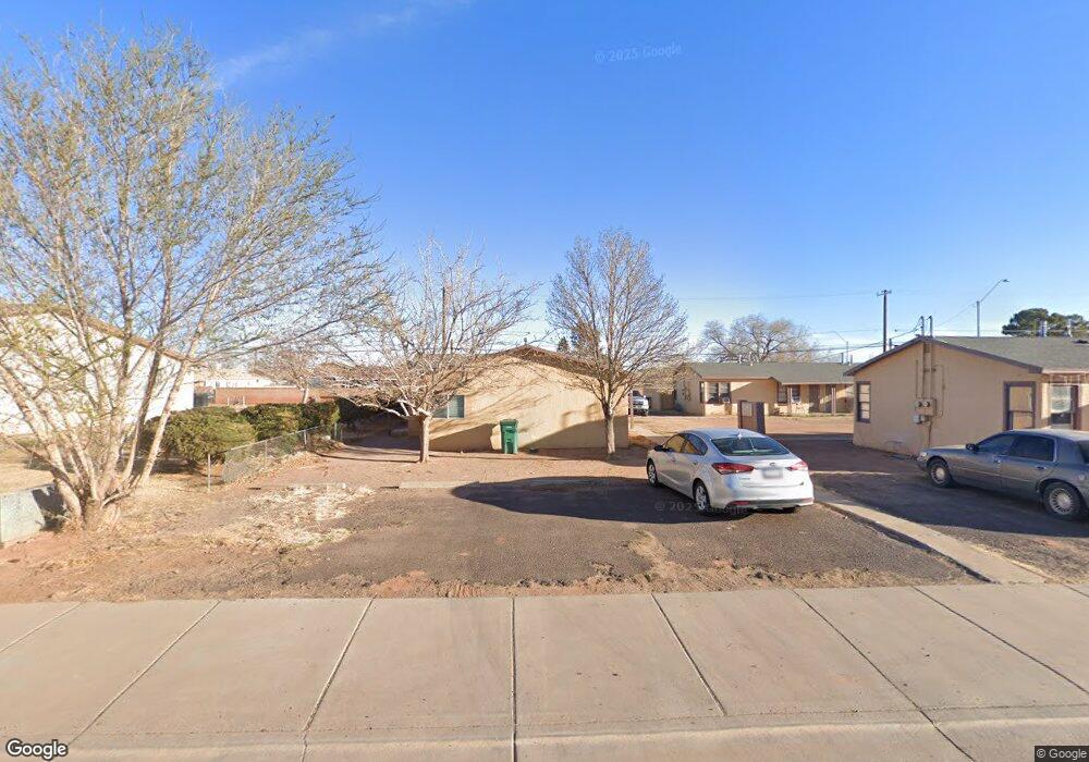 412 W Gilmore St, Winslow, AZ 86047 - photo 1