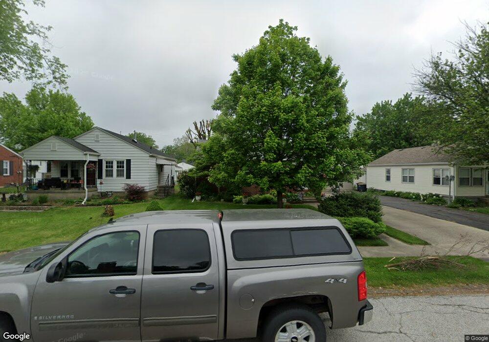 222 S 11th Ave, Beech Grove, IN 46107 - photo 1