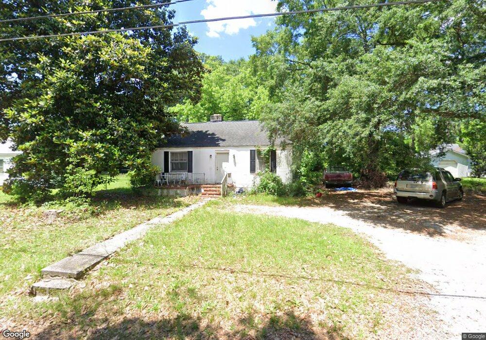 1507 Lewis St, Camden, SC 29020 - photo 1