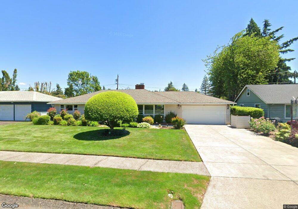 293 Hambletonian Dr, Eugene, OR 97401 - photo 1