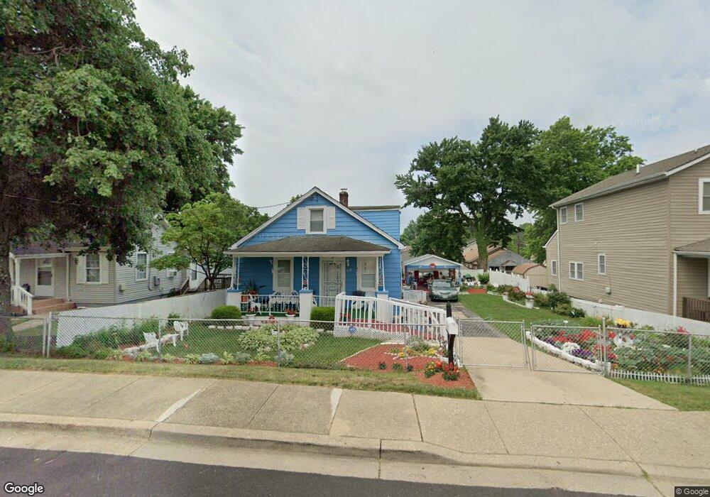 418 Carmody Hills Dr, Capitol Heights, MD 20743 - photo 1