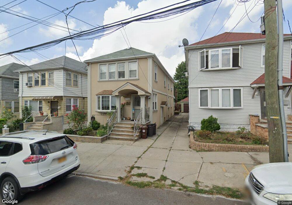4512 164th St, Flushing, NY 11358 - photo 1