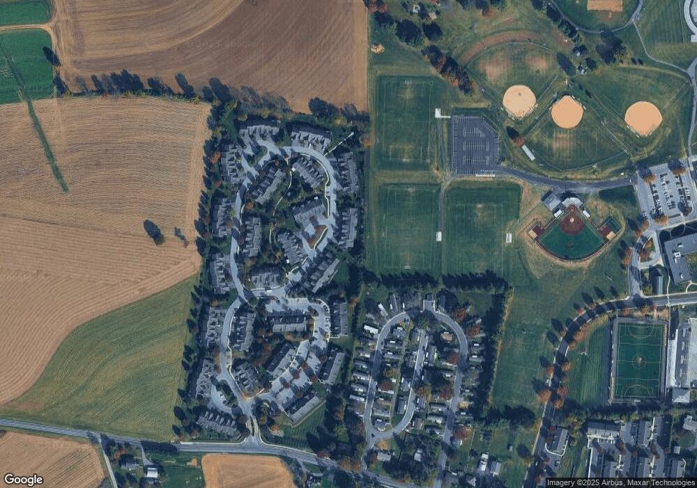 172 Fieldcrest Ln, Ephrata, PA 17522 - photo 1