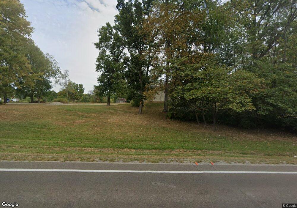 9150 E Us Highway 40, Effingham, IL 62401 - photo 1