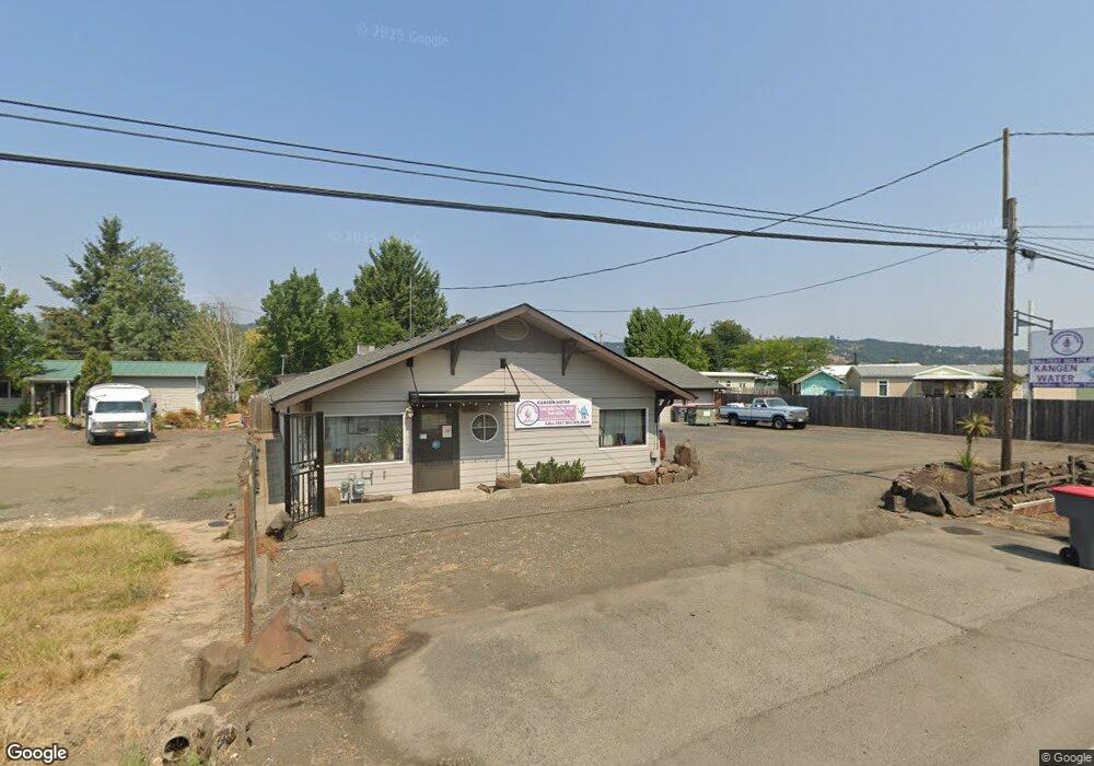 941 W Main St, Sheridan, OR 97378 - photo 1