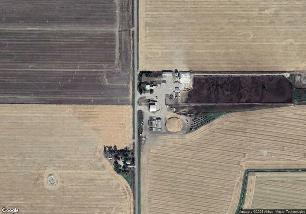 6153 N Front Rd, North Platte, NE 69101 - photo 1