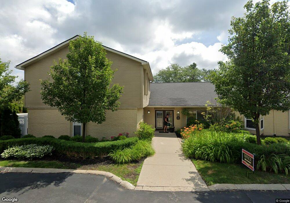 7517 Arbors Blvd, West Bloomfield, MI 48322 - photo 1