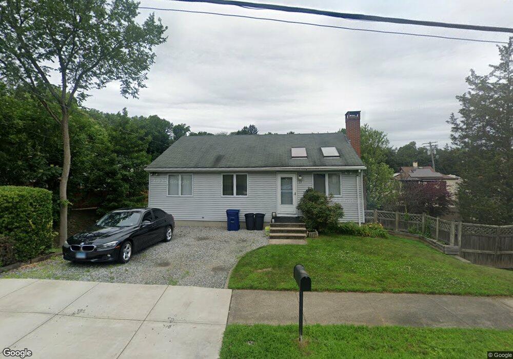 27 Winfred St, West Haven, CT 06516 - photo 1