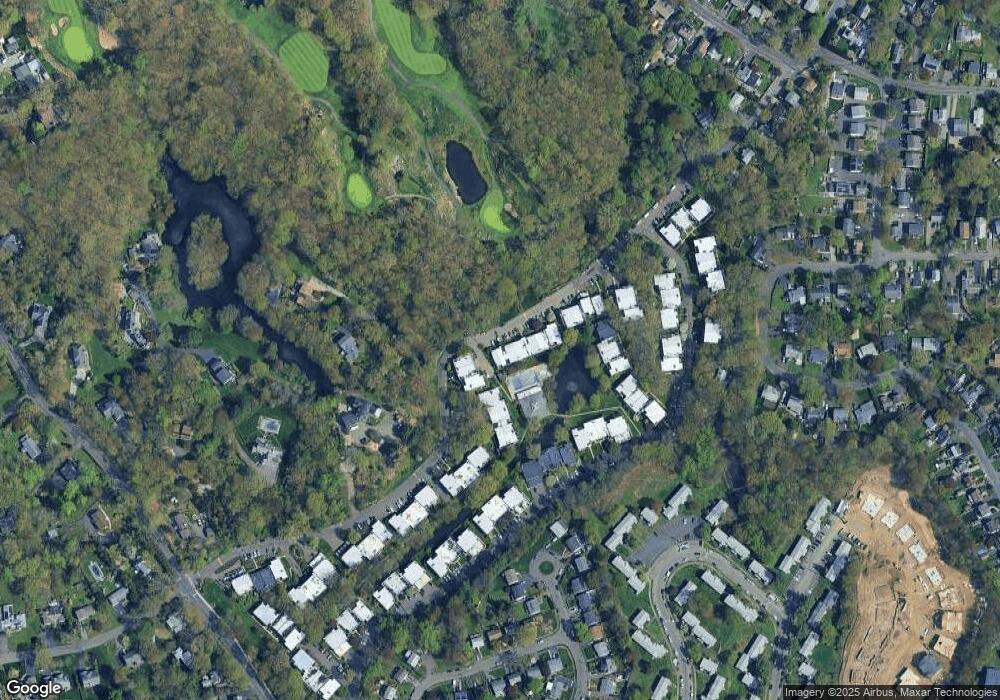 84 Gillies Ln, Norwalk, CT 06854 - photo 1