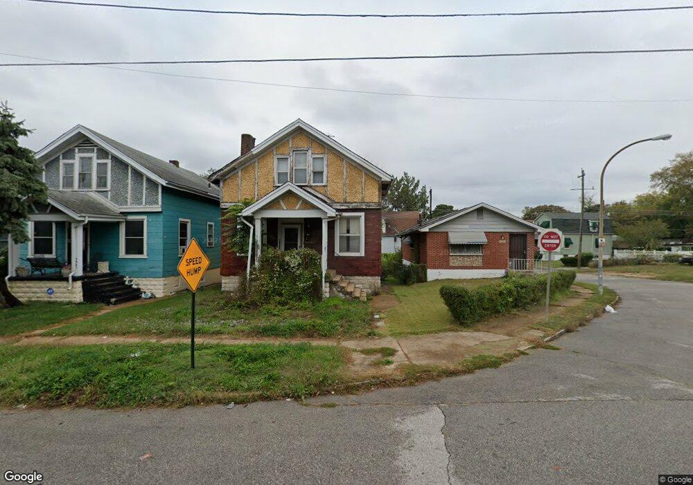 3949 N Euclid Ave, Saint Louis, MO 63115 - photo 1